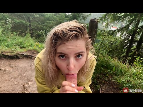 ❤️ Jente svelger cum etter en offentlig blowjob - Eva Elfi ❌ Porno ved no.seecamsus.top